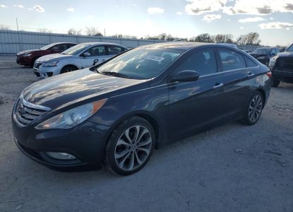 Fahrzeugbericht für VIN 5NPEC4AB1DH610664 – Bild 1