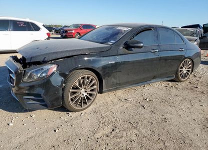 تقرير المركبة لـ VIN WDDZF6EB5JA389822 - الصورة 1