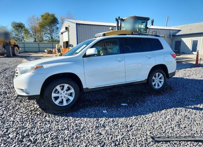 Vehicle Report for VIN 5TDBK3EH6CS154491 - Image 1