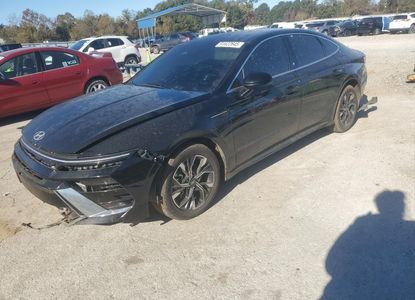 Vehicle Report for VIN KMHL64JA7RA353218 - Image 1