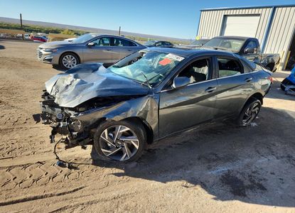 Vehicle Report for VIN KMHLS4DG6SU880618 - Image 1