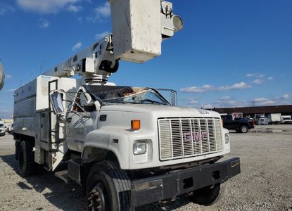 Vehicle Report for VIN 1GDL7H1D8XJ520469 - Image 1