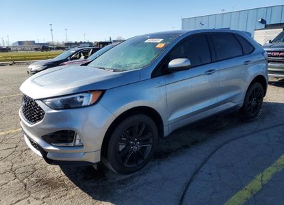 Rapport sur le véhicule pour VIN 2FMPK4J9XRBA44723 - Image 1