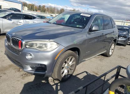 Vehicle Report for VIN 5UXKR0C51F0P13633 - Image 1