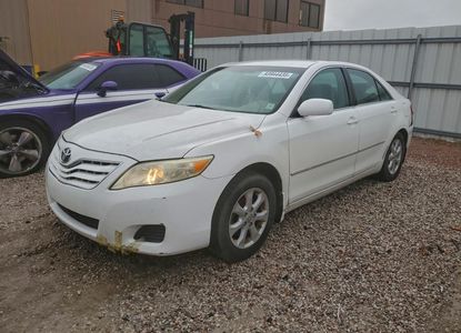 Vehicle Report for VIN 4T4BF3EK0BR101135 - Image 1