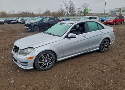 Отчет о транспортном средстве для VIN WDDGF8AB9DA759361 - изображение 1