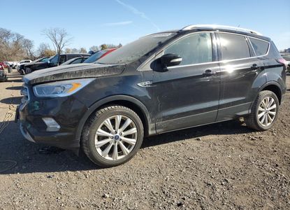 تقرير المركبة لـ VIN 1FMCU9JDXHUD76812 - الصورة 1