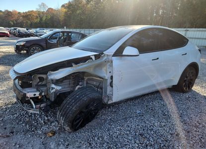 Fahrzeugbericht für VIN 7SAYGDEE4NA013479 – Bild 1