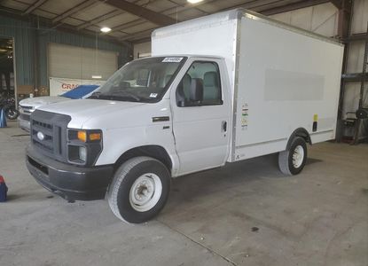 Informe del vehículo para VIN 1FDWE3FL5FDA04623 - Imagen 1