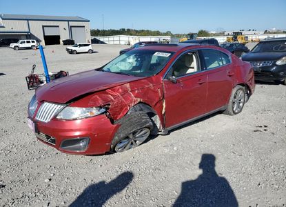 Vehicle Report for VIN 1LNHL9FT5BG608232 - Image 1