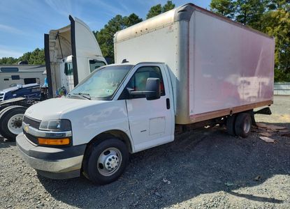 Vehicle Report for VIN 1HA3GTCG0LN000618 - Image 1