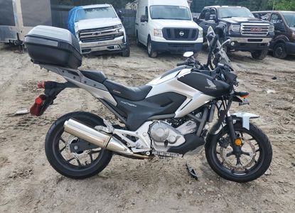 Raport vehicul pentru - Imaginea 1
