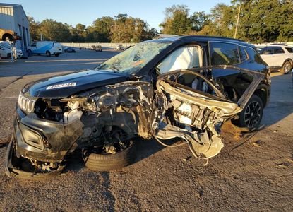 Vehicle Report for VIN 3C4NJCBB4NT113575 - Image 1