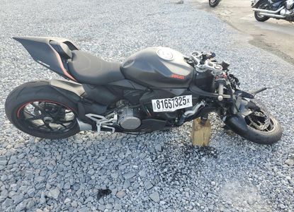 Vehicle Report for VIN ZDMHAATW4SB016543 - Image 1