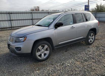 Informe del vehículo para VIN 1C4NJCBA6GD621837 - Imagen 1