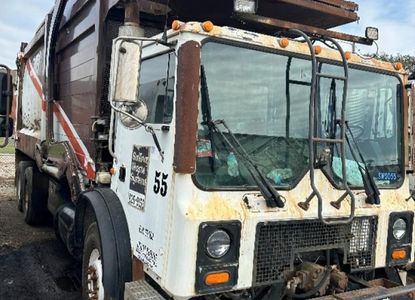 Raport vehicul pentru VIN 1M2K195C73M022714 - Imaginea 1