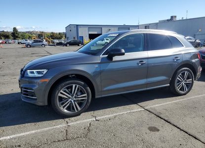 Fahrzeugbericht für VIN WA1E2AFY1L2070287 – Bild 1