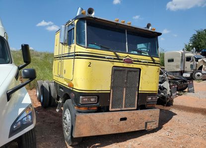 Rapport sur le véhicule pour VIN 1XP6D29X8DD155810 - Image 1