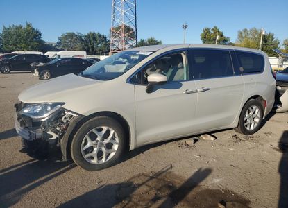 Raport pojazdu dla VIN 2C4RC1BGXHR779990 - Obraz 1