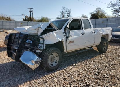 Informe del vehículo para VIN 1GC2KUEG3FZ528152 - Imagen 1