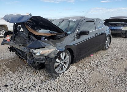 Informe del vehículo para VIN 1HGCS12769A013500 - Imagen 1