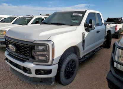 Vehicle Report for VIN 1FT8X2BN5REC38686 - Image 1