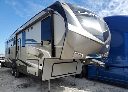 Rapport sur le véhicule pour VIN 4YDF3102XLE601302 - Image 1