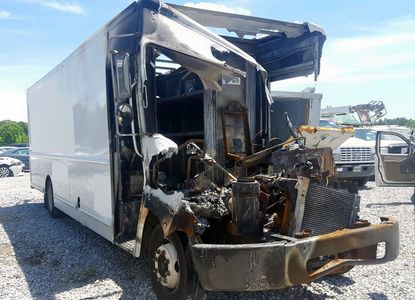 ავტომობილის ანგარიში VIN 4UZAARDU8CCBR1008 -ისთვის - სურათი 1