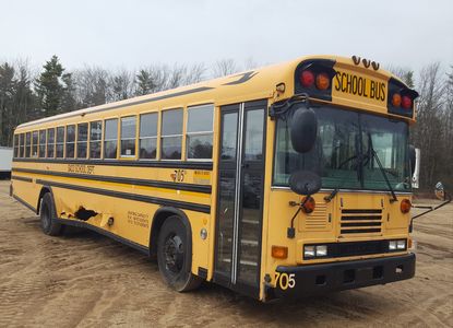 Звіт про транспортний засіб для VIN 1BABNCKA26F234609 – зображення 1