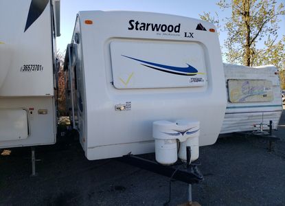 Fahrzeugbericht für VIN 4K01B1M276E165861 – Bild 1