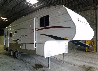 Fahrzeugbericht für VIN 4V0FC2720BA012351 – Bild 1