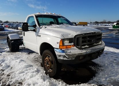 Vehicle Report for VIN 1FDXF46F0XEB58427 - Image 1