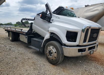 Vehicle Report for VIN 1FDNF6AN1NDF06899 - Image 1