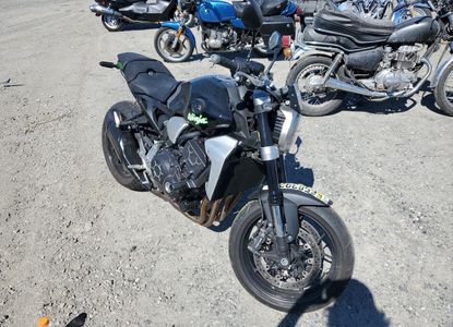 Raport vehicul pentru - Imaginea 1