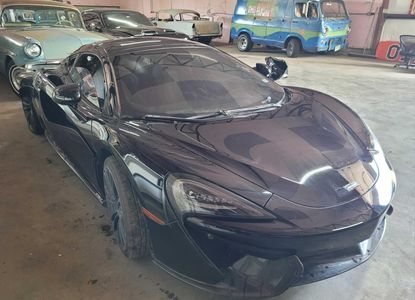 Informe del vehículo para VIN SBM13GAA0HW002150 - Imagen 1