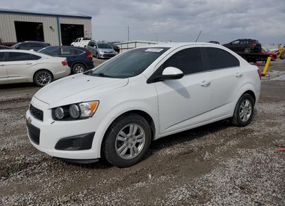 Vehicle Report for VIN 1G1JC5SH3F4220934 - Image 1
