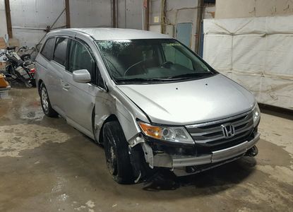 Raport vehicul pentru - Imaginea 1