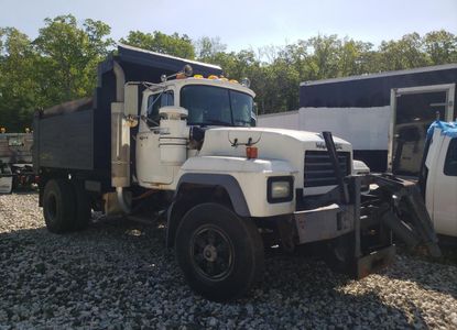 Fahrzeugbericht für VIN 1M2P295CX4M067652 – Bild 1