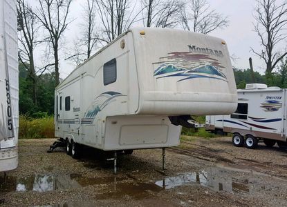 Rapport sur le véhicule pour VIN 4YDF2952024057522 - Image 1