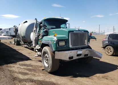 Raport vehicul pentru VIN 1M2P264C61M032618 - Imaginea 1