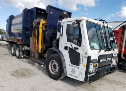 Vehicle Report for VIN 1M2LR06C0JM003152 - Image 1