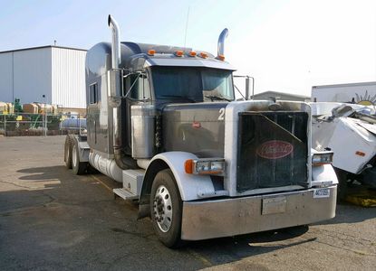 Raport pojazdu dla VIN 1XP5DB9X01D562284 - Obraz 1