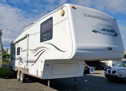 Vehicle Report for VIN 4YDF2982X31504162 - Image 1