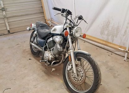 Informe del vehículo para VIN JYA3JCE02TA056021 - Imagen 1