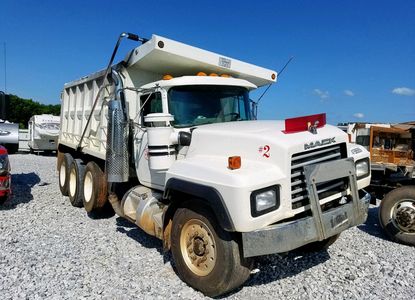 Informe del vehículo para VIN 1M2P324C52M060367 - Imagen 1