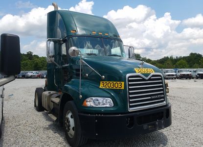 تقرير المركبة لـ VIN 1M1AW01X0DM005230 - الصورة 1