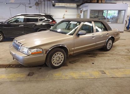 تقرير المركبة لـ VIN 2MEFM74W84X696585 - الصورة 1