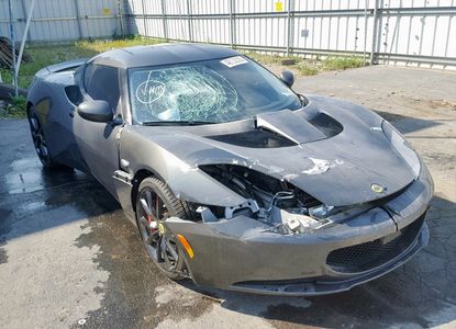 تقرير المركبة لـ VIN SCCLMDTU7EHA10008 - الصورة 1