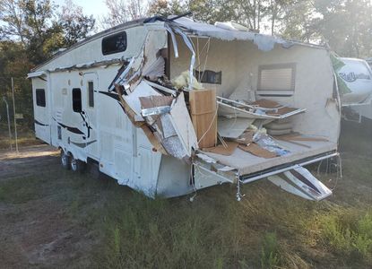 Fahrzeugbericht für VIN 4X4FSRH2993001619 – Bild 1