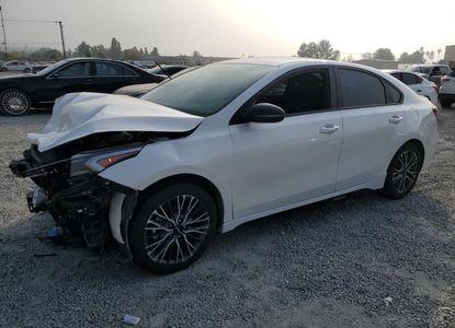 Rapport sur le véhicule pour VIN 3KPF54AD3PE682555 - Image 1